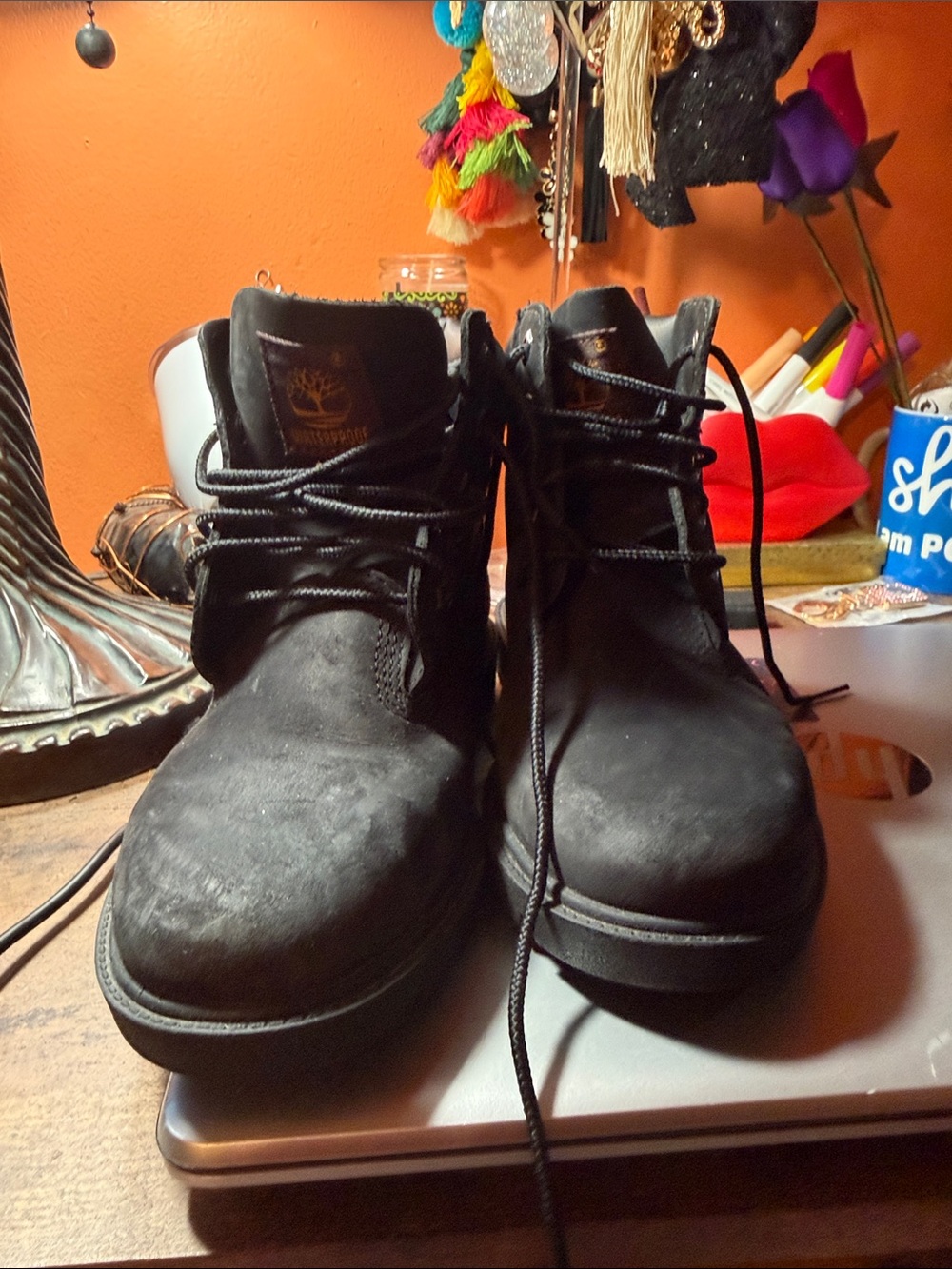 Youth  Black Work Boots - Classic Lace-Up Design. Size 3 Timberland